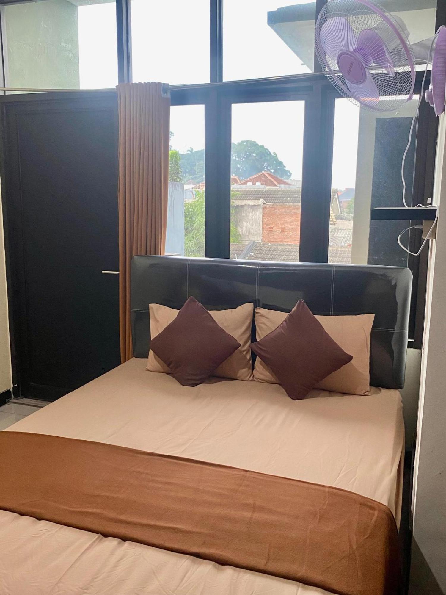 Zzz Hostel مالانغ المظهر الخارجي الصورة